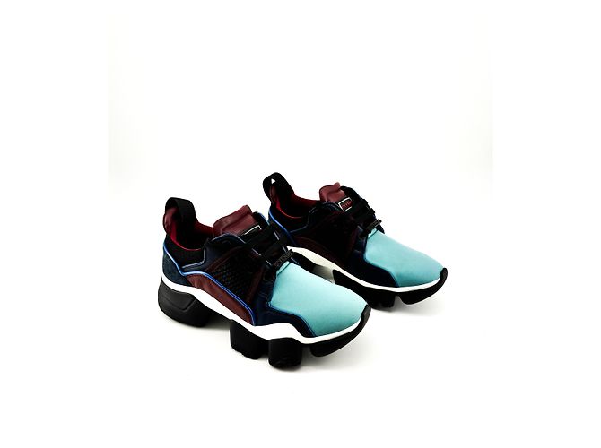 Givenchy — Jaw Sneakers, T.39