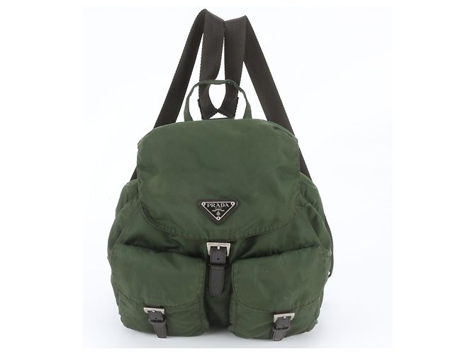 Sac à dos Prada en nylon Tessuto avec logo triangle en cuir
