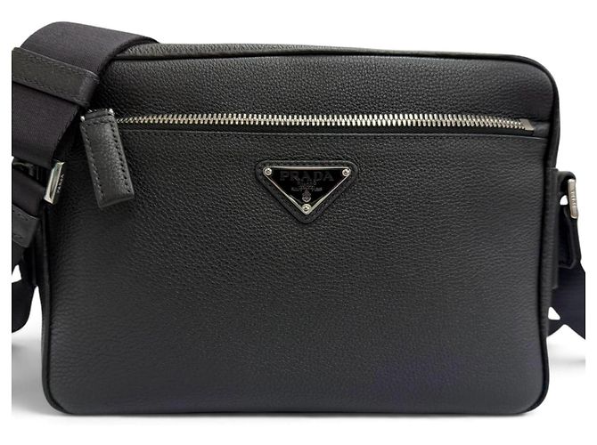 Borsa a tracolla Prada 2VH094 in pelle con logo triangolare