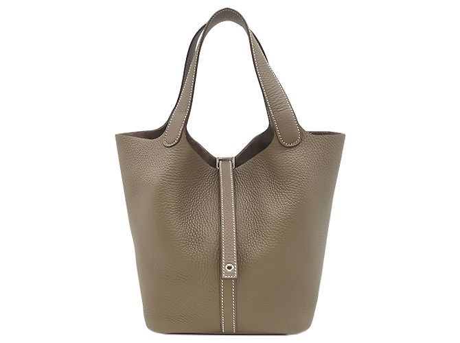 Hermès Gray Clemence Picotin Lock 22