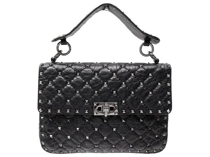 BOLSA VALENTINO ROCKSTUD SPIKE EM COURO PRETO COM PREGOS 7W2B0122NAP