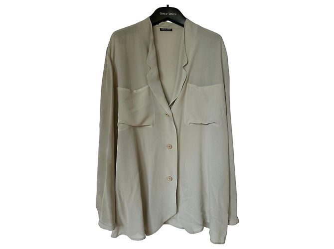 Giorgio Armani Camisa Oversize de Seda Beige