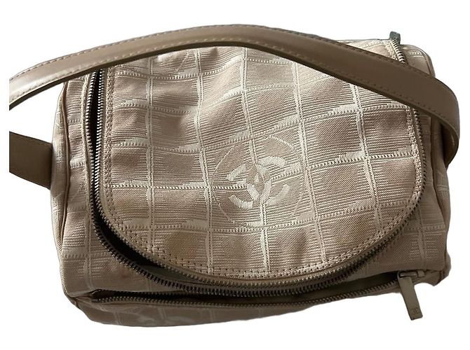 Chanel Vanity Case toile monogramme beige