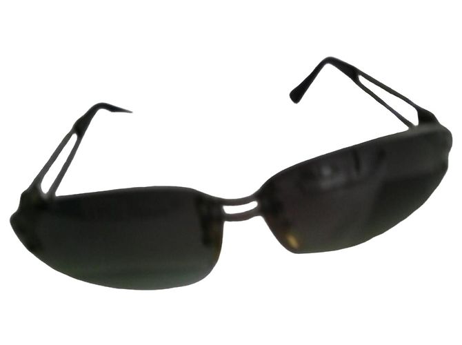 Versace occhiali da sole Medusa in metallo e plastica nera