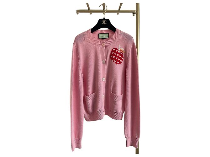 Gucci Strickjacke aus Wolle Rosa mit Apfelmotiv