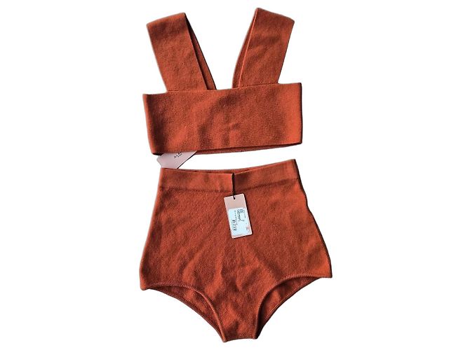 Alaïa Set in Cashmere Arancione