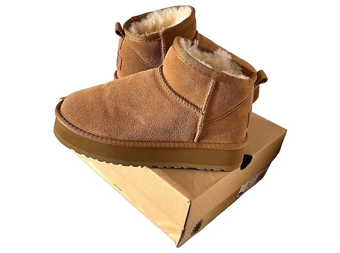 UGG Stivaletti Classic Ultra Mini Platform - Camoscio Chestnut