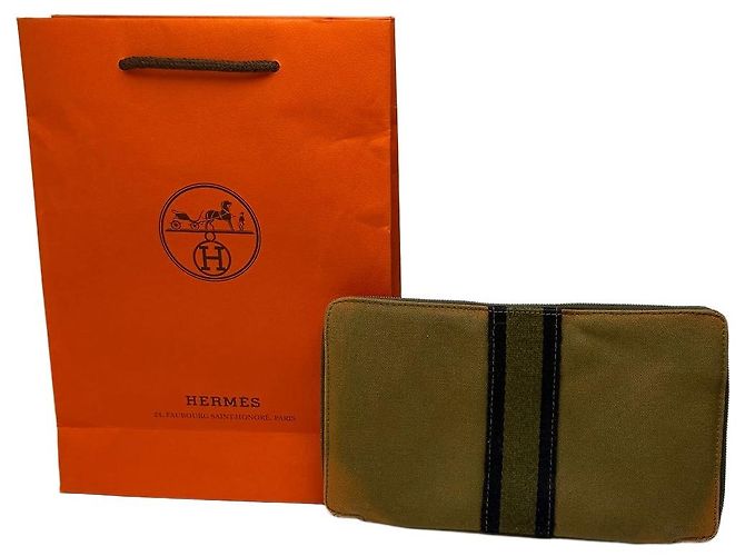 Vintage Hermès Canvas Bifold Wallet 2017 Olive Green