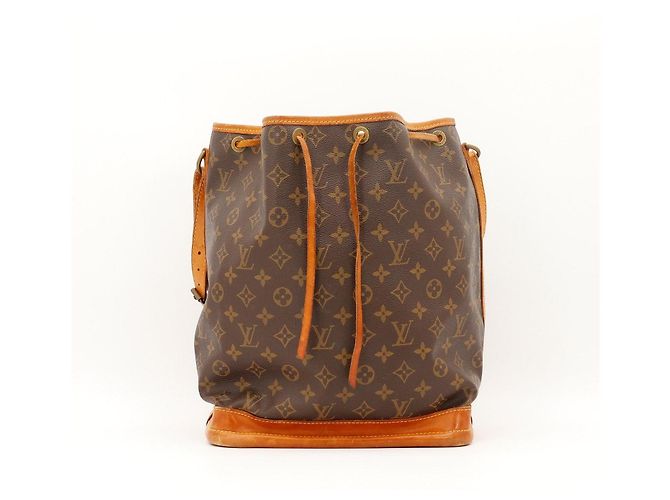 Bolsa Louis Vuitton Noe Monogram