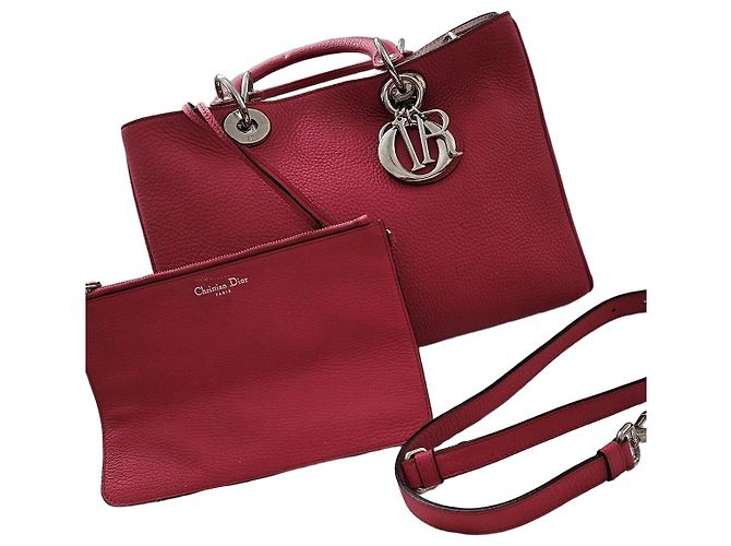 Bolsa Dior Diorissimo em couro granulado vermelha