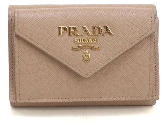 Carteira Prada de três dobras em couro bege