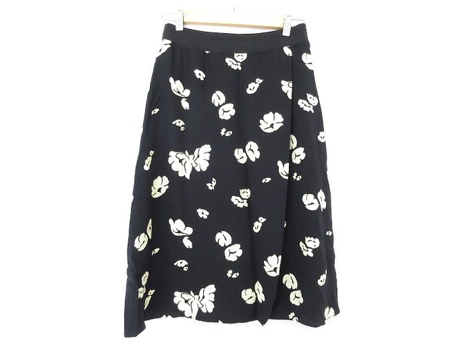 Autre Marque A.P.C. Rock aus Krepp mit Blumenmuster