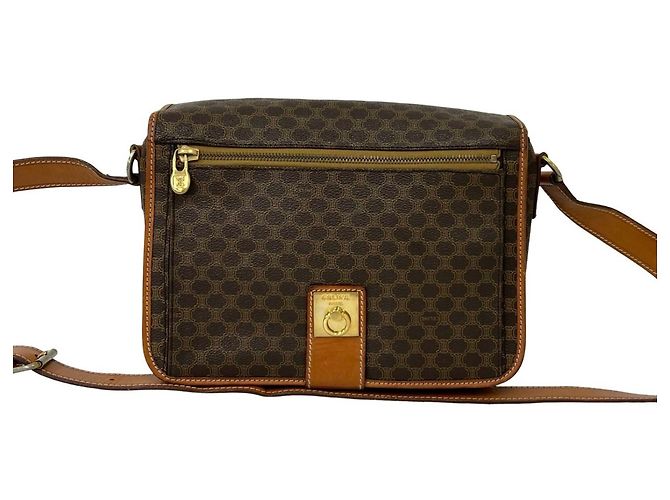 Céline Bolsa de ombro/Pouch em couro com padrão Blazon Macadam Celine