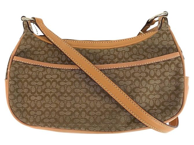 Bolsa de Ombro Mini Signature Canvas COACH