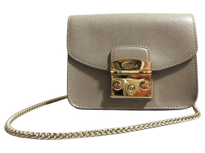 Bolsa de Ombro Furla Metropolis Chain