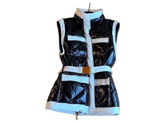 Colete acolchoado Balmain com cinto de couro envernizado e couro em preto e branco