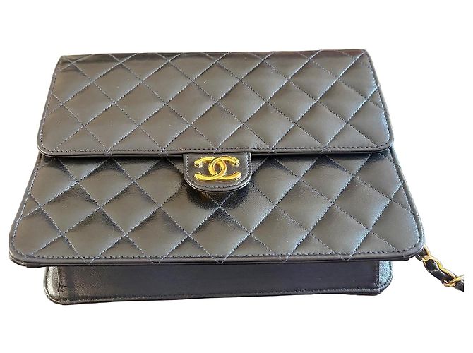 Timeless Borsa Chanel Classic Flap Pelle Nera