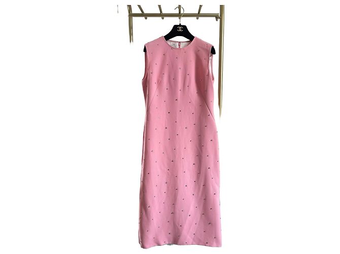 Vestido rosa Miu Miu con adornos de strass
