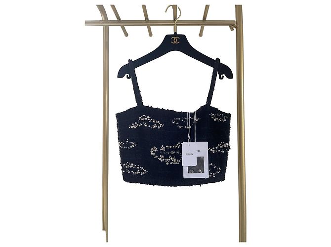Chanel 22C Camisole Top Schwarz mit Strass und Perlen