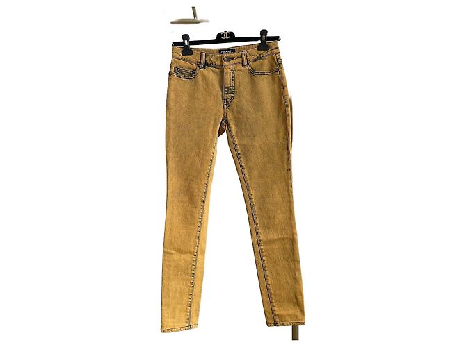 Vaqueros Chanel Amarillos de Denim