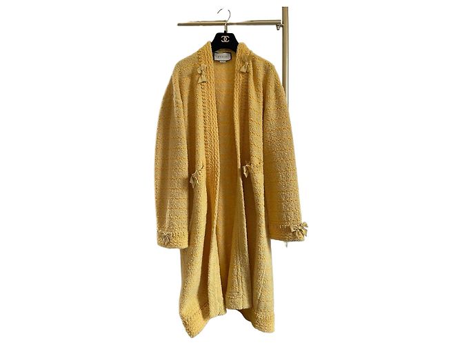 Gucci Langer gelber Wollstrickjacke mit Schleifendetail