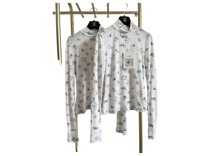 Chanel 25N Pull en laine col roulé blanc