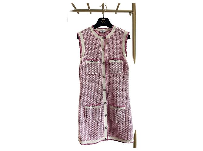 Vestido Chanel 22P de algodão xadrez rosa e branco