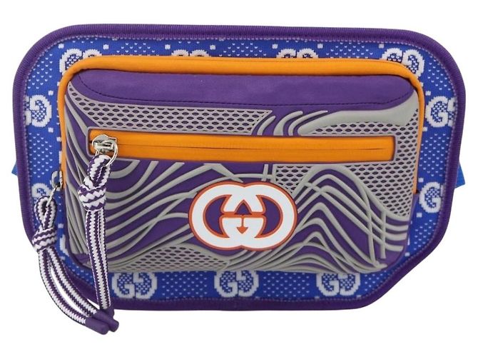 Cinto Gucci com bolso frontal e painéis em nylon jacquard GG e borracha