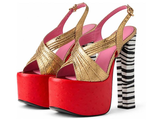 Dsquared2 Pre-Fall 2023 Sandali platform in pelle dorata