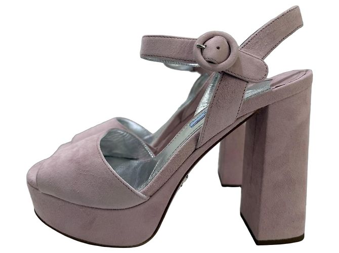 Sandales à plateforme Prada en daim rose, talons hauts