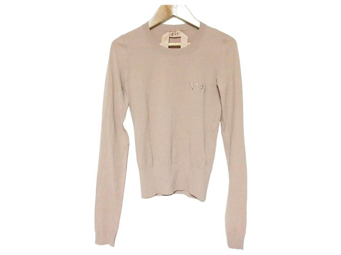 Autre Marque Top de malha bordado N°21