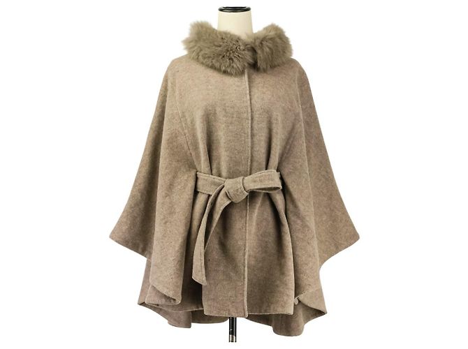 Autre Marque La MODE Wollponcho-Mantel mit Fuchsfell