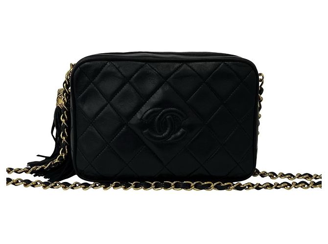 Chanel Matelassé Coco Mark Schultertasche mit Fransen