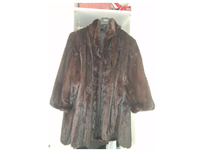 Autre Marque Brown mink coat