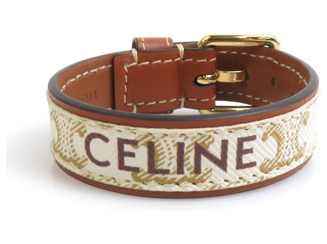 Céline Pulsera con dijes Celine