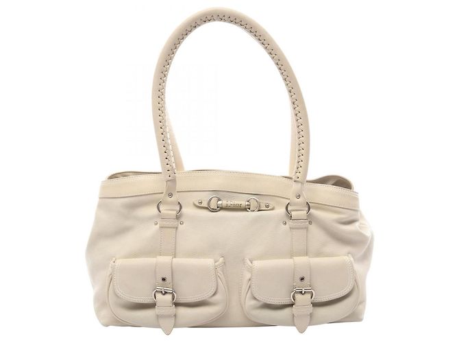 Bolsa de ombro Christian Dior em couro marfim