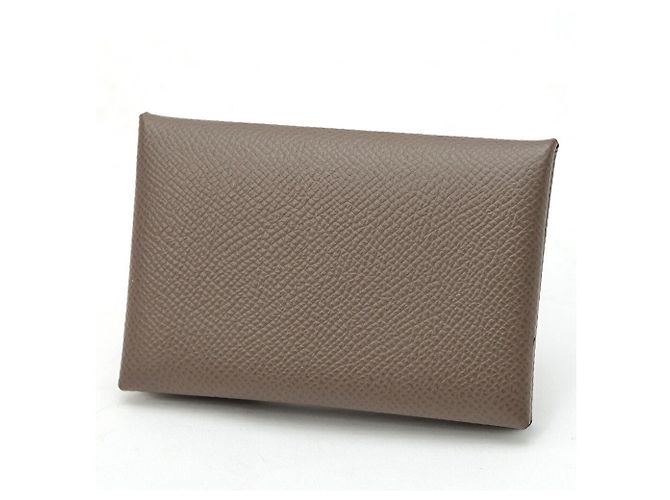 Hermès Tarjetero Hermes Calvi en Etoupe Gray