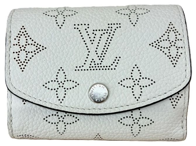 Louis Vuitton Mahina Portefeuille Iris Mini Wallet