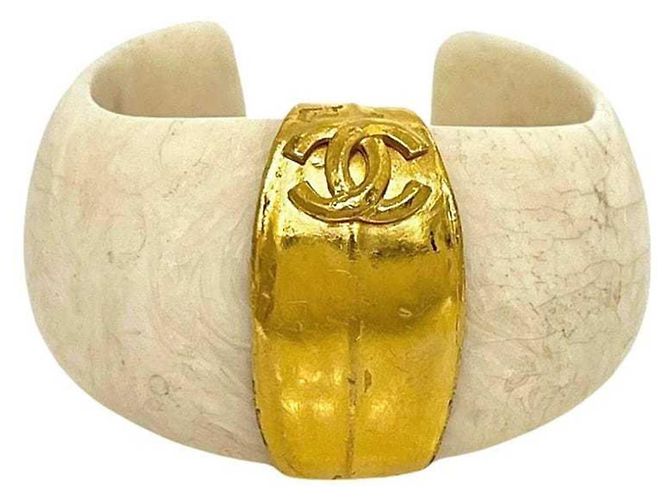 Bracciale Rigido Chanel Avorio e Oro
