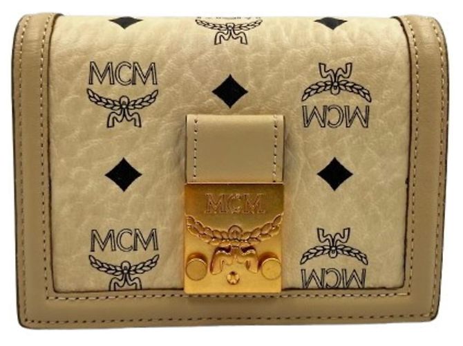 MCM Tracy Wallet Visetos Folding Beige