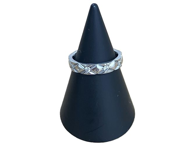 Chanel Matelassé Bandring mit Diamanten