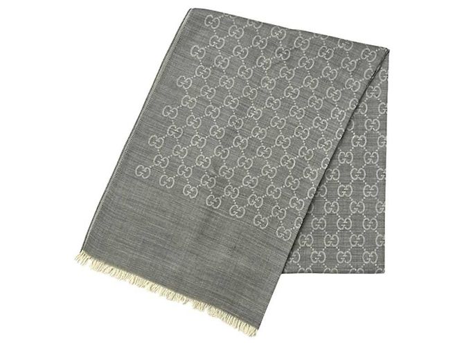 Estola de seda e lã Gucci com padrão GG