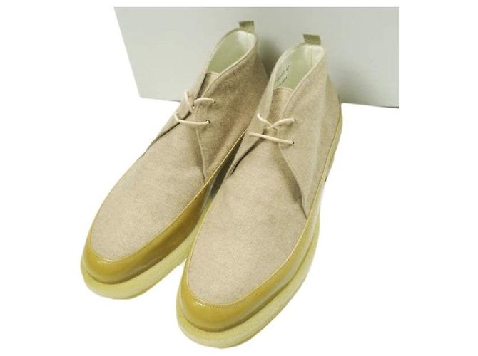 Autre Marque Botas Chukka em lã e couro envernizado NIT