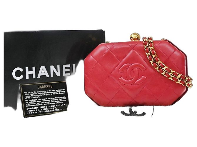 Chanel Vintage Chain Frame Quilted Lambskin Small