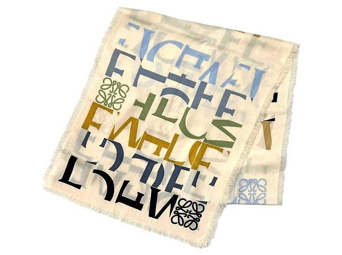 Loewe Multitone Anagram Schal