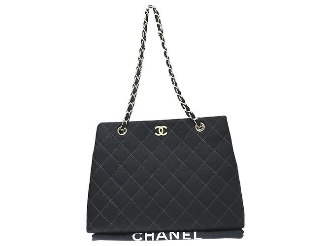 Chanel Vintage CC Chain Quilted Canvas Medium