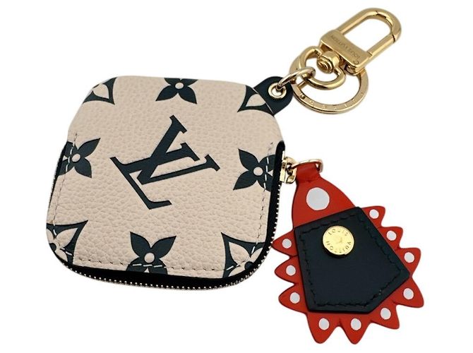 Louis Vuitton Monogram Canvas Keyring