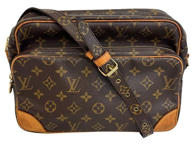 Sac à épaule Louis Vuitton Nile Monogram