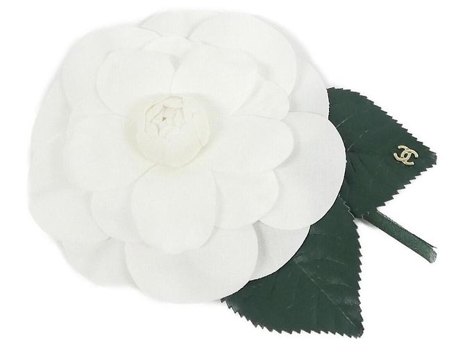 Chanel AAA602 Corsage