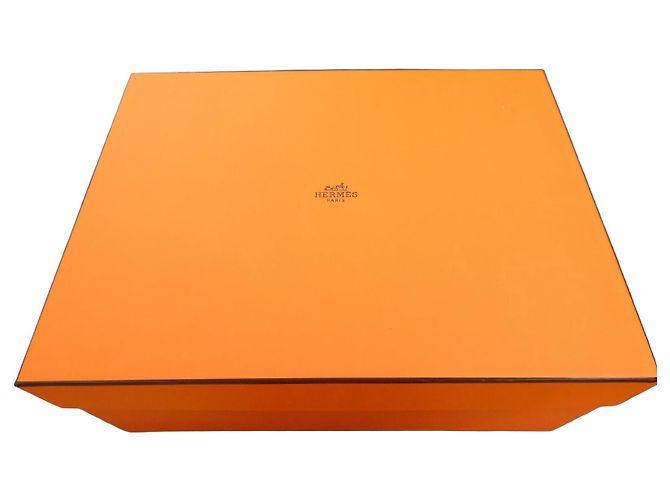 Hermès Orange Packaging Box for Kelly 28